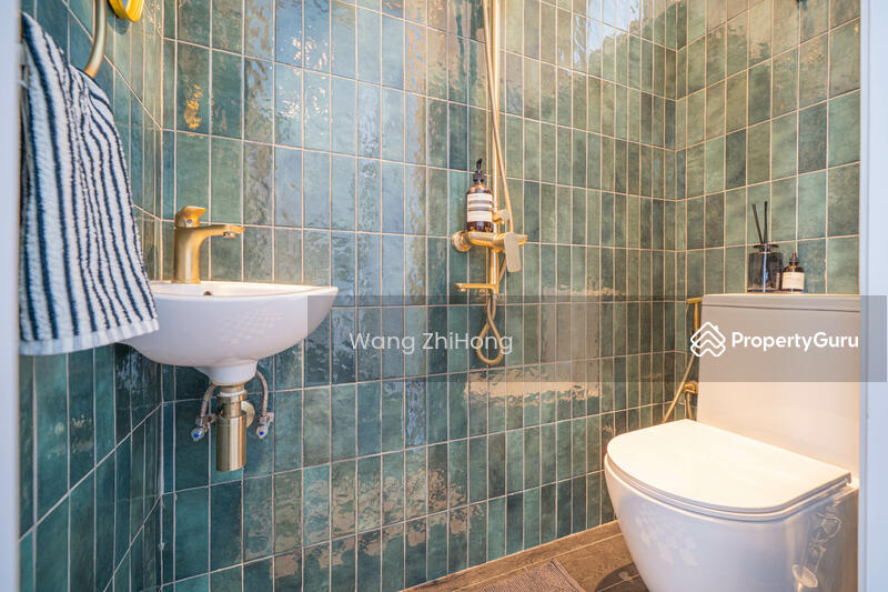 For Sale - The Nclave