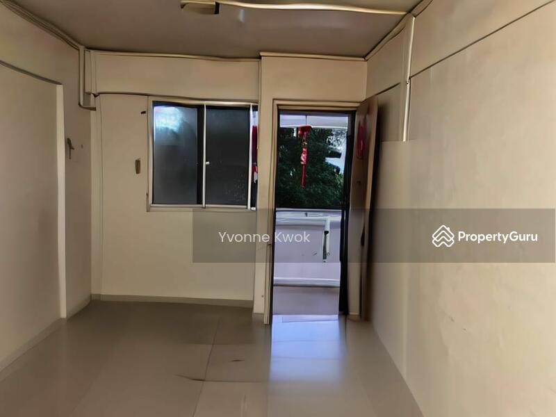 For Sale - 181 Ang Mo Kio Avenue 5