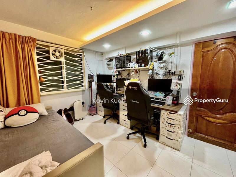 For Sale - 34 Whampoa West