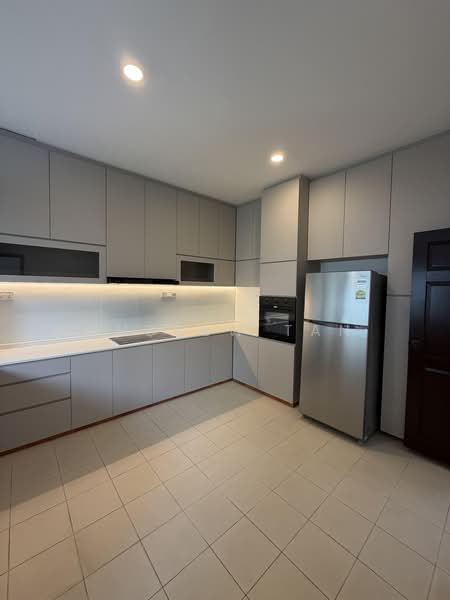 101 coronation road, Coronation Road, 7 Bedrooms, 4,500 sqft, Semi-Detached House For Rent, by Andrew Tan, 60028804 - Kitchen - PropertyGuru.com.sg