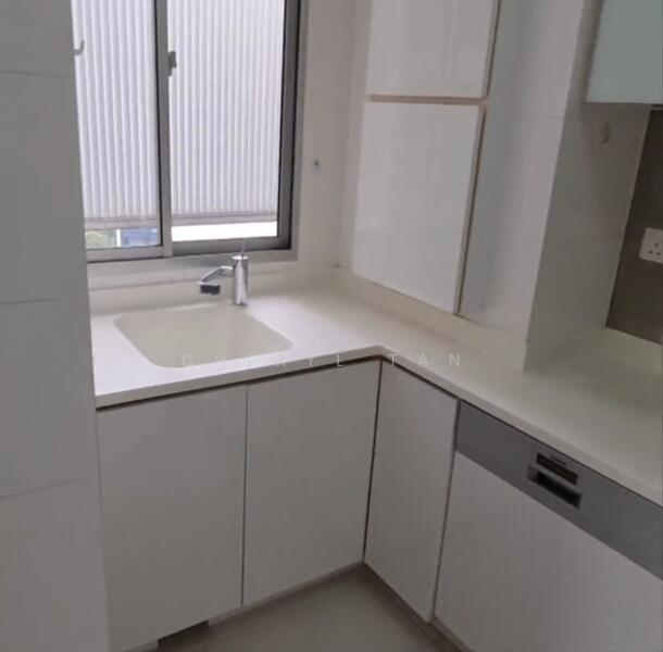 Cairnhill Residences, 31 Cairnhill Circle, Orchard / River Valley, 2 Bedrooms, 1,420 sqft, Apartment For Rent, by Cheryl Tan, 60028805 - Kitchen - PropertyGuru.com.sg