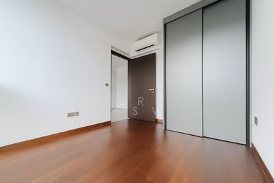 For Sale - The Commodore