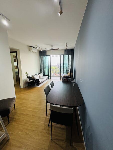 Hundred Trees, 95 West Coast Drive, 2 Bedrooms, 786 sqft, Condominium For Rent, by Jaimie Ho Kit Mie, 60029081 - PropertyGuru.com.sg