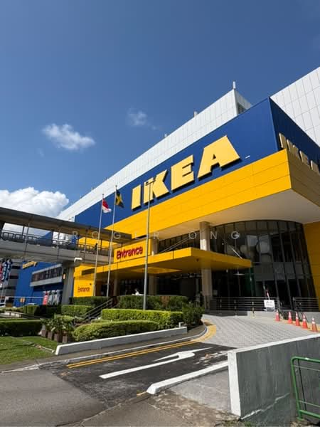 Central-Link, 8 Jalan Kilang Barat, 1,076 sqft, Light Industrial (B1) For Sale, by Roger Ong, 60029107 - CommercialGuru.com.sg