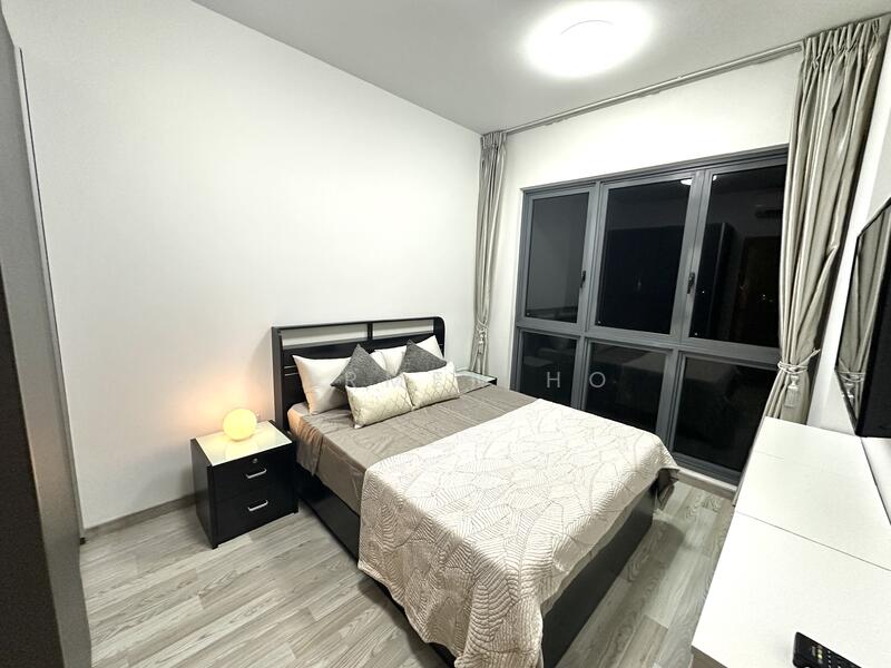 Lakeville, 1 Jurong Lake Link, 2 Bedrooms, 775 sqft, Condominium For Rent, by Carmen Ho, 60029136 - Bedroom - PropertyGuru.com.sg
