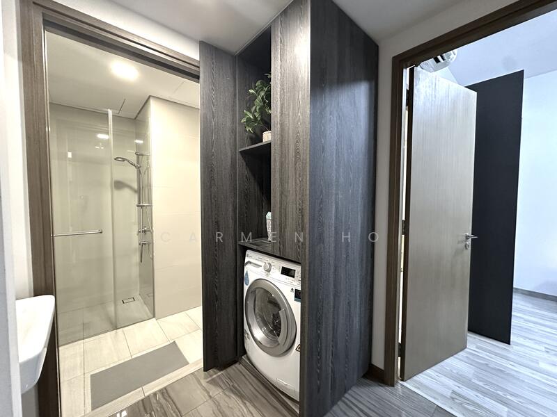 Lakeville, 1 Jurong Lake Link, 2 Bedrooms, 775 sqft, Condominium For Rent, by Carmen Ho, 60029136 - Bathroom - PropertyGuru.com.sg