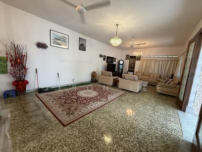 For Sale - Perfect for Rebuild | Super Wide Frontage | Bukit Tunggal GCBA