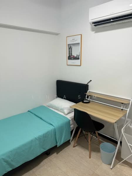 The Bencoolen, 180 Bencoolen Street, Room Rental, 100 sqft, Apartment For Rent, by Linda Sim, 60029404 - Econ Bedroom- $1100 (still available) - PropertyGuru.com.sg