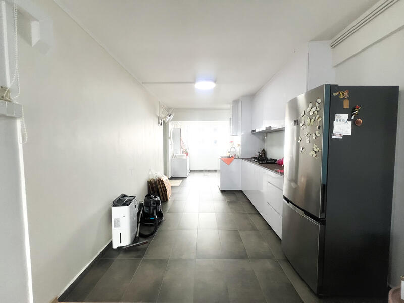 1 Lorong Lew Lian, 1 Lorong Lew Lian, Hougang / Punggol / Sengkang, 2 Bedrooms, 689 sqft, HDB Flat For Rent, by Stanley Ho, 60029442 - Kitchen - PropertyGuru.com.sg