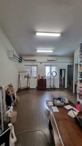 Haji Lane Kg Glam, Haji Lane, 1,600 sqft, Shop / Shophouse For Rent, by Hashim Bahashwan, 60029557 - Study - CommercialGuru.com.sg
