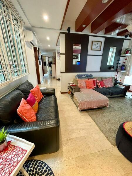 Casa Rosa, 35 Lorong Ong Lye, 3 Bedrooms, 1,130 sqft, Condominium For Sale, by George Teo, 60029638 - Living Room - PropertyGuru.com.sg