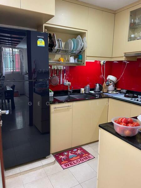 Casa Rosa, 35 Lorong Ong Lye, 3 Bedrooms, 1,130 sqft, Condominium For Sale, by George Teo, 60029638 - Kitchen - PropertyGuru.com.sg