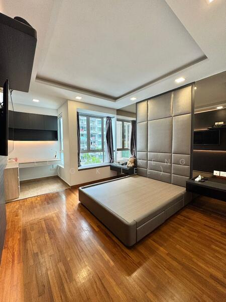 Spacious Master Bedroom