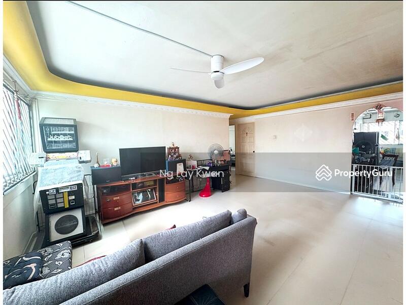 For Sale - 696 Hougang Street 61