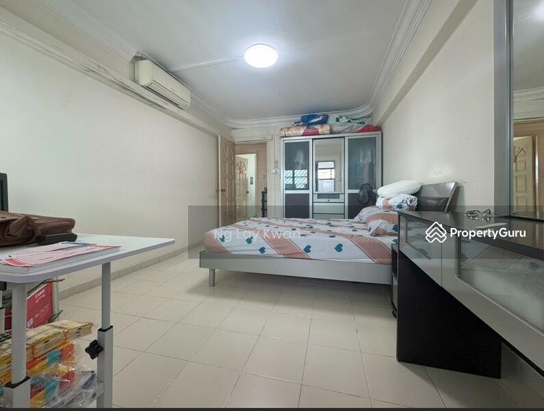 For Sale - 696 Hougang Street 61