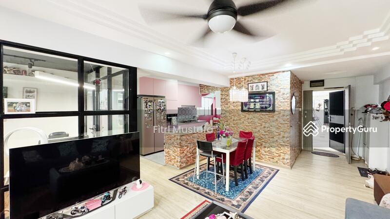 For Sale - 638 Woodlands Ring Road