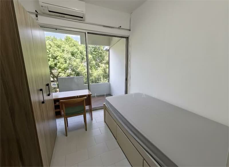Peakville Mansion, 18B Jalan Pari Kikis, Room Rental, 80 sqft, Apartment For Rent, by Philip Tan, 60029899 - Bedroom - PropertyGuru.com.sg