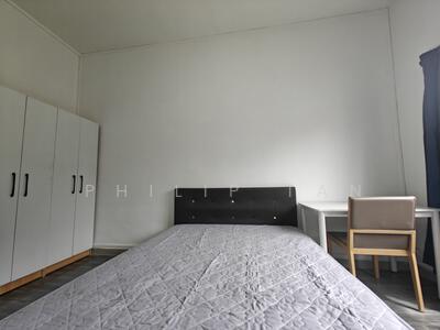 For Rent - Peakville Mansion