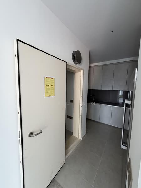 35 Gilstead, 35 Gilstead Road, 3 Bedrooms, 872 sqft, Apartment For Sale, by Riku Ng, 60029913 - Kitchen - PropertyGuru.com.sg