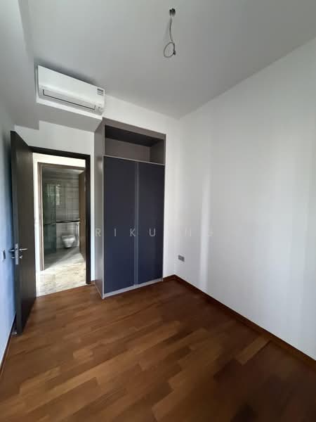 35 Gilstead, 35 Gilstead Road, 2 Bedrooms, 700 sqft, Apartment For Sale, by Riku Ng, 60029916 - Bedroom - PropertyGuru.com.sg