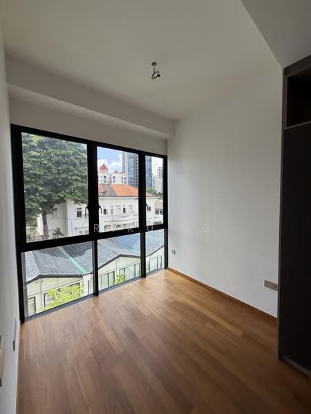 35 Gilstead, 35 Gilstead Road, 2 Bedrooms, 700 sqft, Apartment For Sale, by Riku Ng, 60029916 - View - PropertyGuru.com.sg