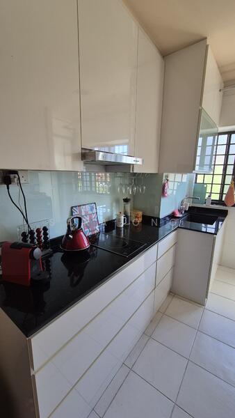 41 Holland Drive, 41 Holland Drive, Room Rental, 150 sqft, HDB Flat For Rent, by Sara Ong, 60029997 - Kitchen - PropertyGuru.com.sg