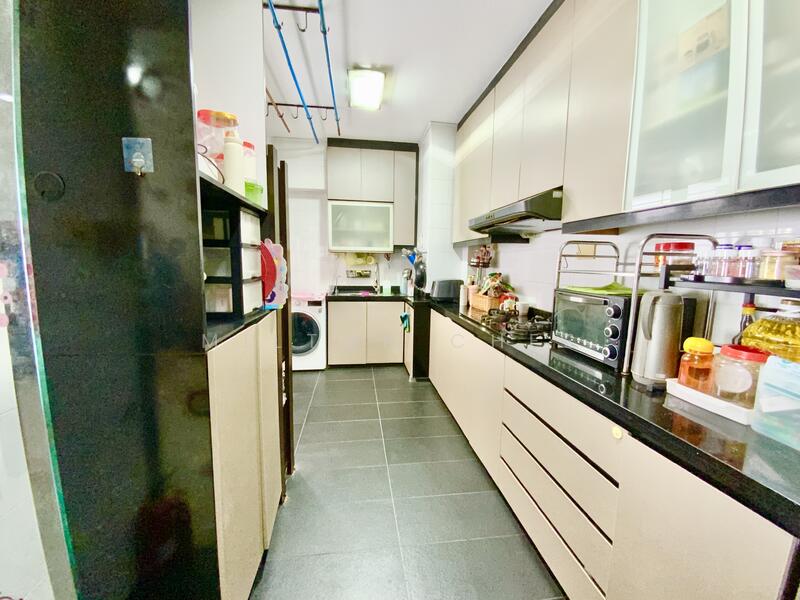 79D Toa Payoh Central, 79D Toa Payoh Central, 3 Bedrooms, 968 sqft, HDB Flat For Sale, by Milton Chee, 60030335 - Kitchen - PropertyGuru.com.sg