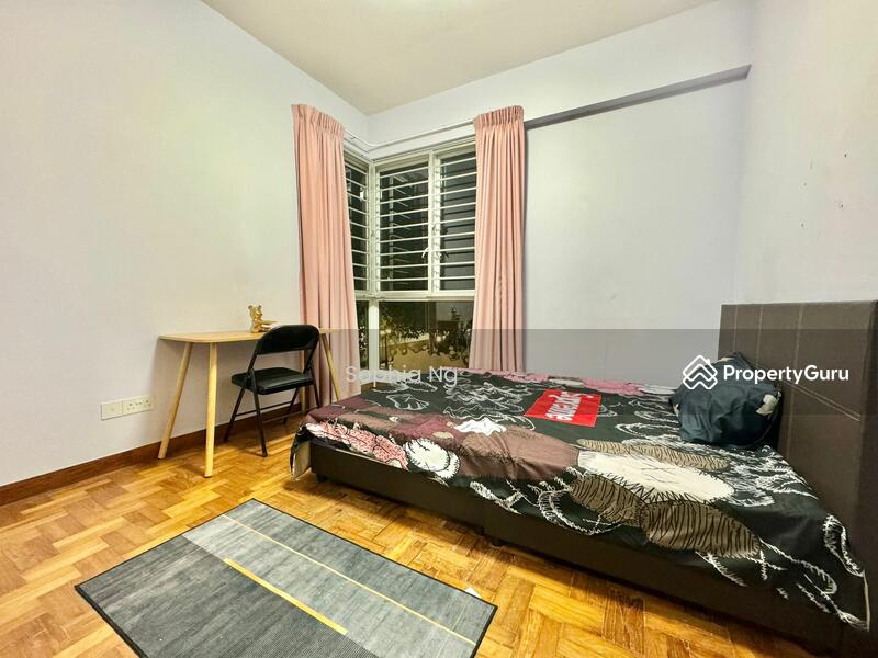 For Rent - La Casa