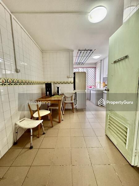 For Sale - 233 Simei Street 4