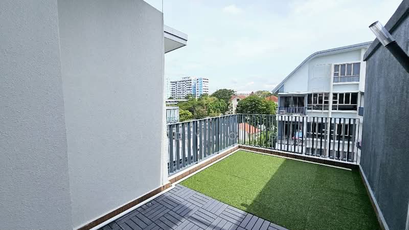 The Waterline Condominium For Sale at S$ 2,799,000 | PropertyGuru Singapore