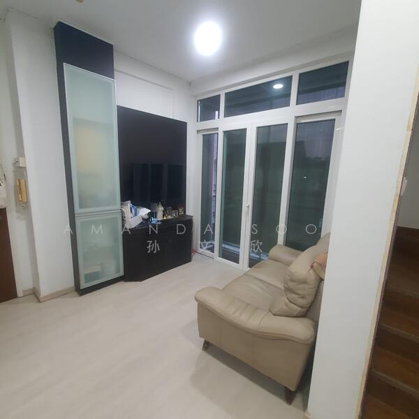 For Rent - Carlyx Green