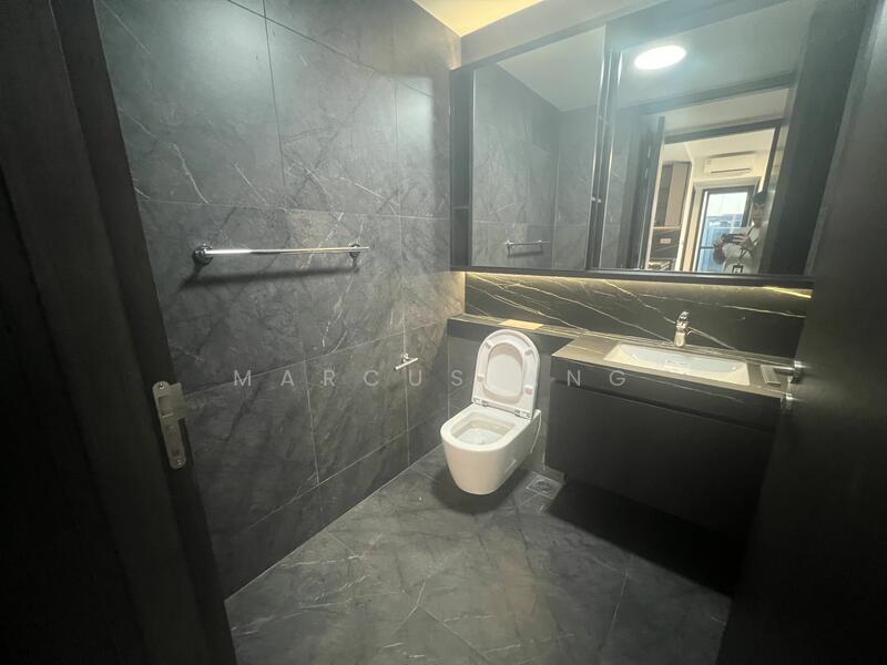 Hyll on Holland, 97 Holland Road, 3 Bedrooms, 936 sqft, Condominium For Rent, by Marcus Ang, 60031063 - PropertyGuru.com.sg