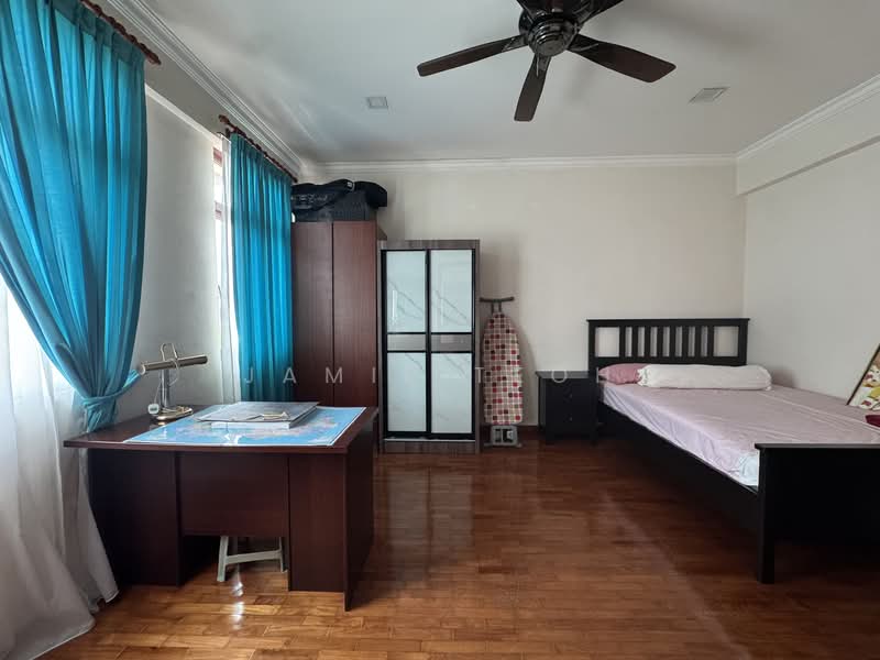 The Riverina, Riverina View, Room Rental, 300 sqft, Terraced House For Rent, by Jamie Teoh, 60031113 - Bedroom - PropertyGuru.com.sg