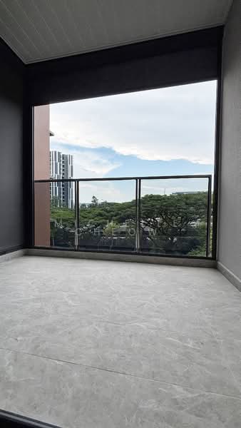 Bartley Vue, 6 Jalan Bunga Rampai, 2 Bedrooms, 732 sqft, Condominium For Sale, by Michelle Cheow, 60031241 - Balcony - PropertyGuru.com.sg