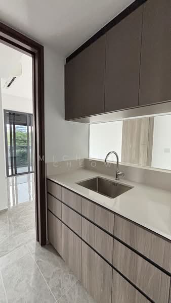 Bartley Vue, 6 Jalan Bunga Rampai, 2 Bedrooms, 732 sqft, Condominium For Sale, by Michelle Cheow, 60031241 - Kitchen - PropertyGuru.com.sg