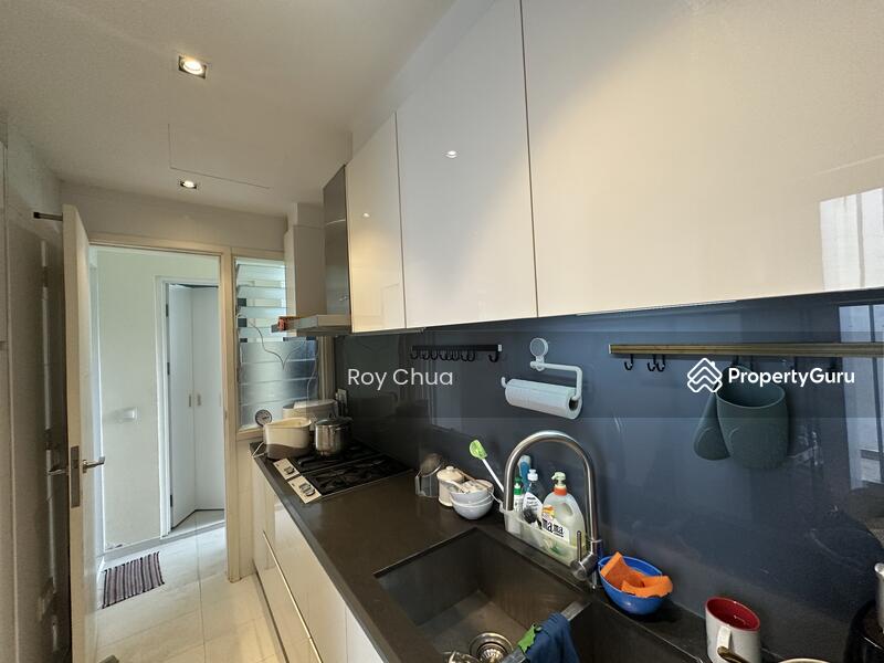 Wet Enclosed Kitchen