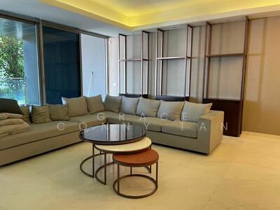 For Sale - Cairnhill Nine