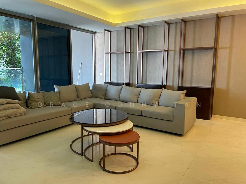 For Sale - Cairnhill Nine