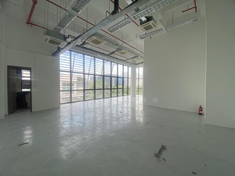 Central-Link, 8 Jalan Kilang Barat, 1,055 sqft, Light Industrial (B1) For Sale, by Sally Ang, 60031327 - CommercialGuru.com.sg