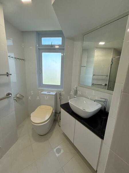 Leedon 2, 2 Leedon Road, 3 Bedrooms, 1,120 sqft, Condominium For Rent, by Stephanie Kam Pei Yi, 60031347 - PropertyGuru.com.sg