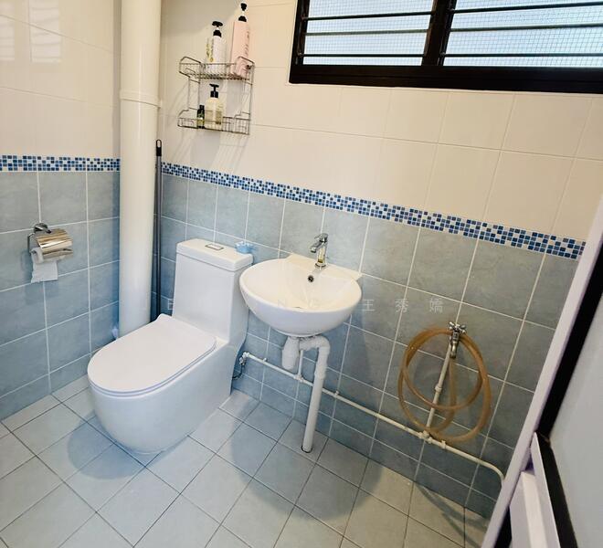 176 Bishan Street 13, 176 Bishan Street 13, Ang Mo Kio / Bishan / Thomson, Room Rental, 300 sqft, HDB Flat For Rent, by Jen Ong 王秀嬌, 60031373 - Bathroom - PropertyGuru.com.sg