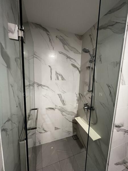 Forest Woods, , 1 Bedroom, 517 sqft, Condominium For Rent, by Kenneth Tan, 60031554 - Bathroom - PropertyGuru.com.sg