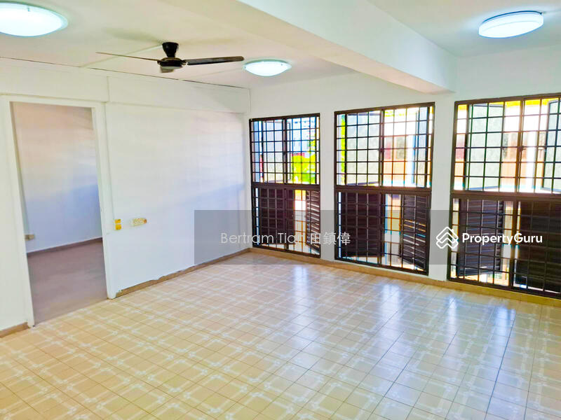 For Sale - 185 Toa Payoh Central