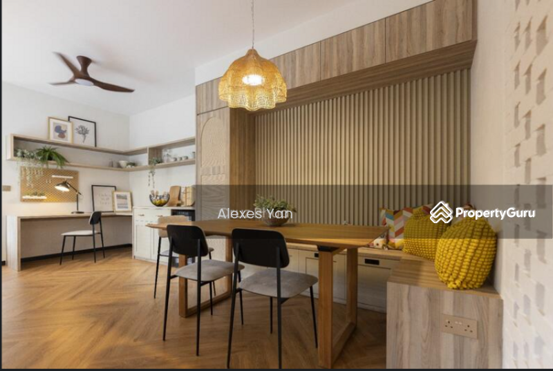 For Rent - Almost New Renovated Walk-Up Apartment in Bukit Timah! Walk To MRT