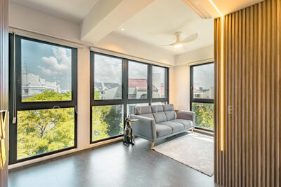 For Sale - Freehold - Spacious - MRT - Super Undervalued