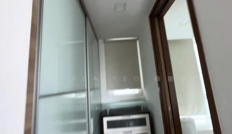 Bayou Residence, , 3 Bedrooms, 904 sqft, Condominium For Sale, by Anthea Yeo 杨丽娇, 60031757 - Hallway - PropertyGuru.com.sg