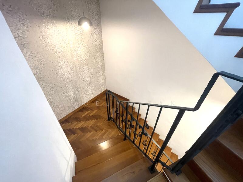 Kew Gate, Limau Garden, 3 Bedrooms, 2,325 sqft, Cluster House For Rent, by Jocelyn Tan, 60031851 - Stairs - PropertyGuru.com.sg