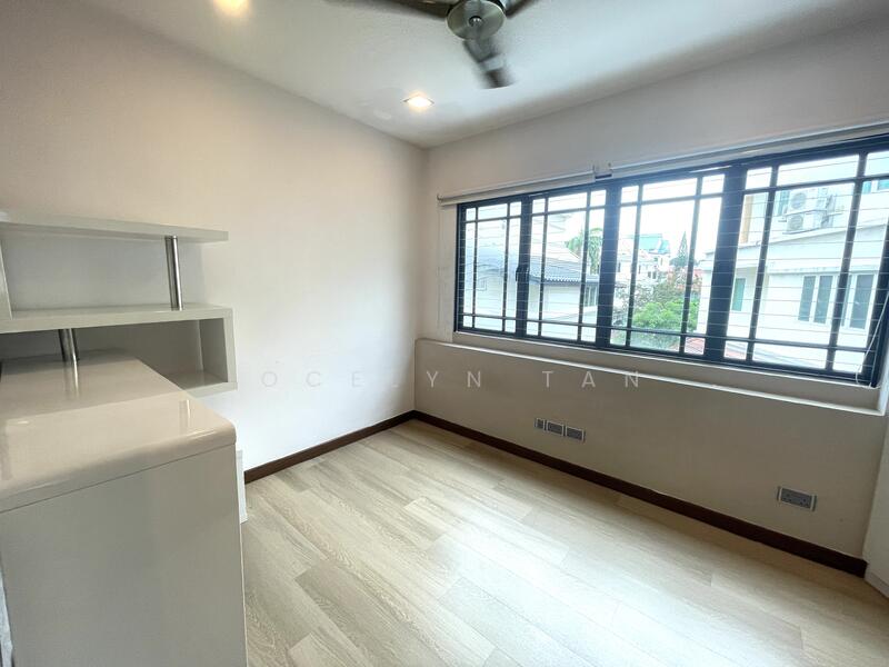 Kew Gate, Limau Garden, 3 Bedrooms, 2,325 sqft, Cluster House For Rent, by Jocelyn Tan, 60031851 - Bedroom - PropertyGuru.com.sg