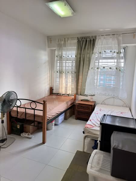 570C Woodlands Avenue 1, 570C Woodlands Avenue 1, 3 Bedrooms, 990 sqft, HDB Flat For Rent, by Harry Boey 梅绍国, 60031860 - Bedroom - PropertyGuru.com.sg