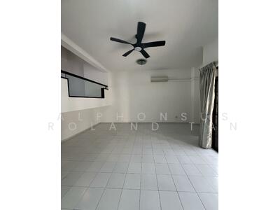 For Sale - New Soo Chow Gardens